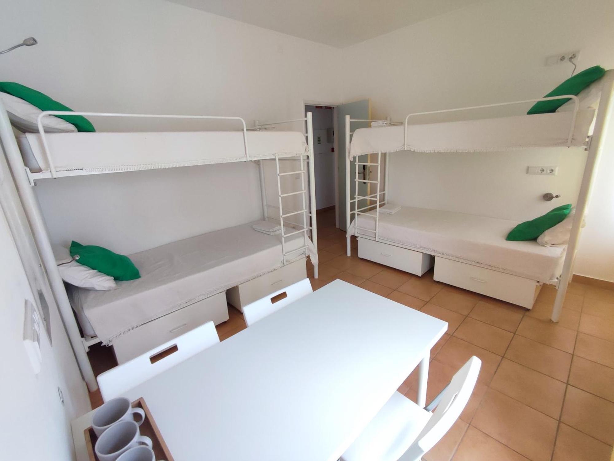 Hostal Racing Mackerel Lagos